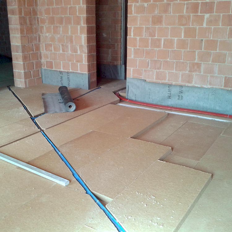 Isolamento in legno FiberTherm SD per massetto a secco